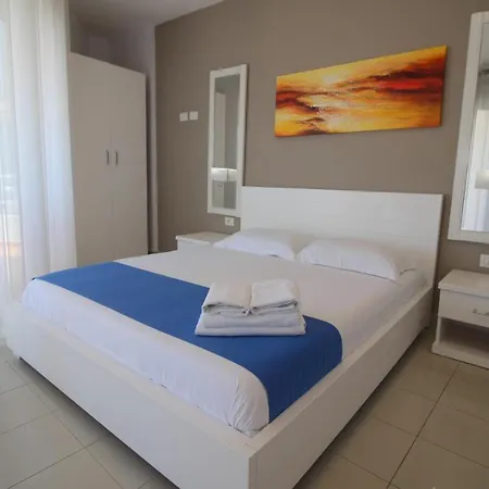 Portafortuna * Sarandë